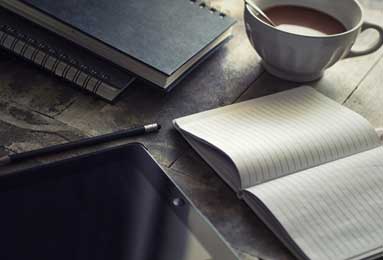 疯狂4连败！切尔西0-3惨负埃弗顿！41岁主帅遭质疑，后面全是硬仗